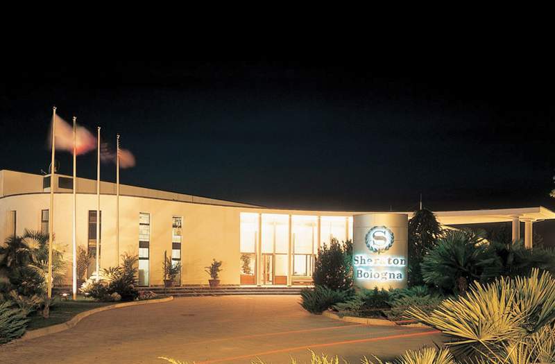 Flyon Hotel & Conference Center Bolonia Zewnętrze zdjęcie Sheraton Bologna